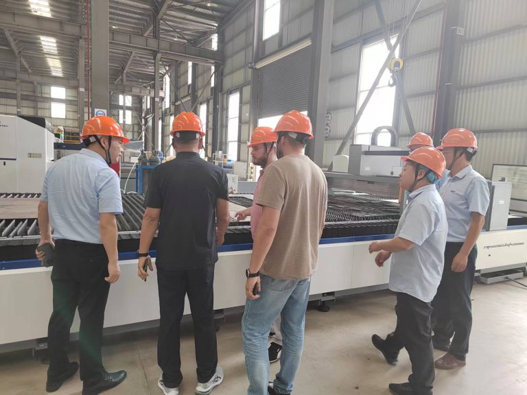 Hoş Geldiniz Rusya Müşteri Ziyareti RITMAN Lazer Fabrikası