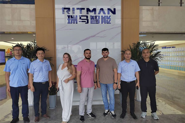 Welcome Russia Customer Visit RITMAN Laser Factory