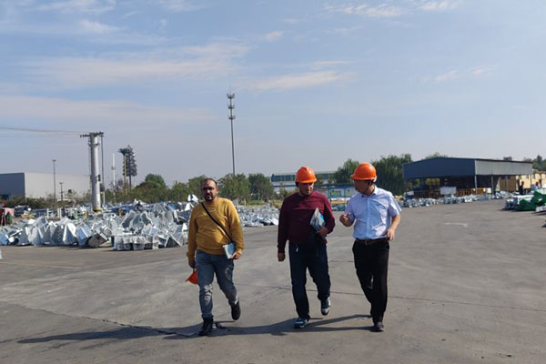 Mısırlı ve Suudi Arabistanlı Müşterilerin Fabrikayı Ziyaret Etmesine Hoş Geldiniz! Mısırlı ve Suudi Arabistanlı Müşterilerin Fabrikayı Ziyaret Etmesine Hoş Geldiniz!